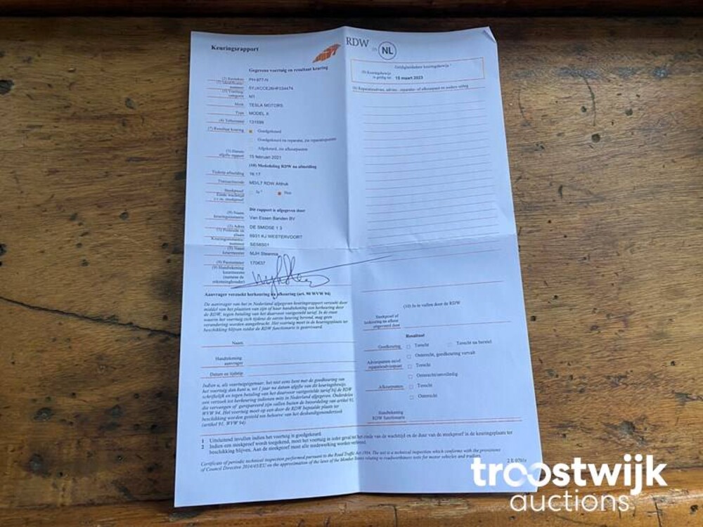 Tesla Model X 90D Base Auto