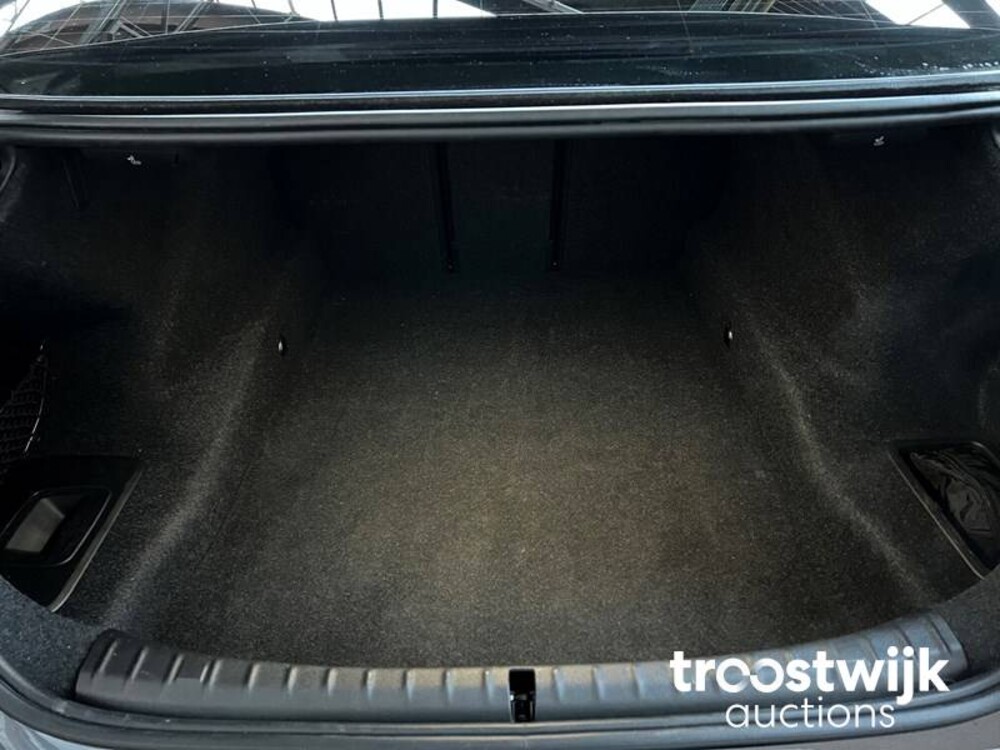 BMW 530d M-Pakket High Executive 5-serie -Orig. NL- Facelift 286pk 2021, K-747-SL -Fabrieksgarantie-