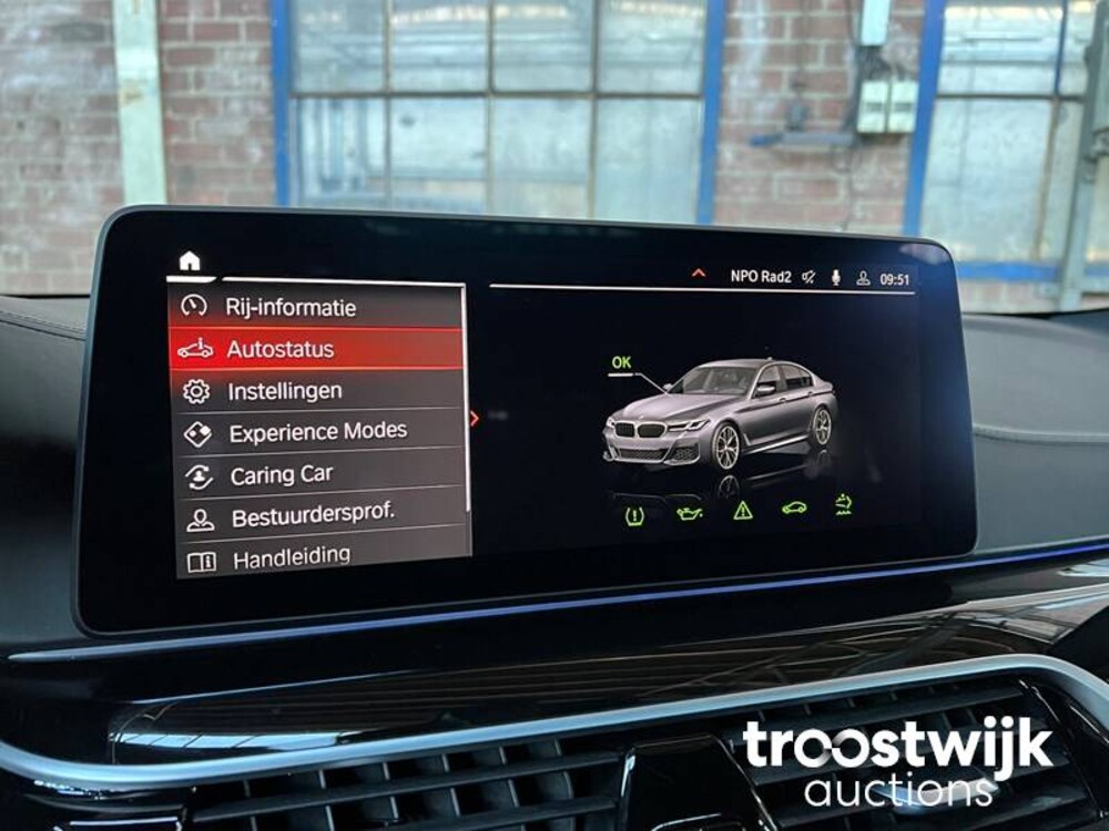 BMW 530d M-Pakket High Executive 5-serie -Orig. NL- Facelift 286pk 2021, K-747-SL -Fabrieksgarantie-