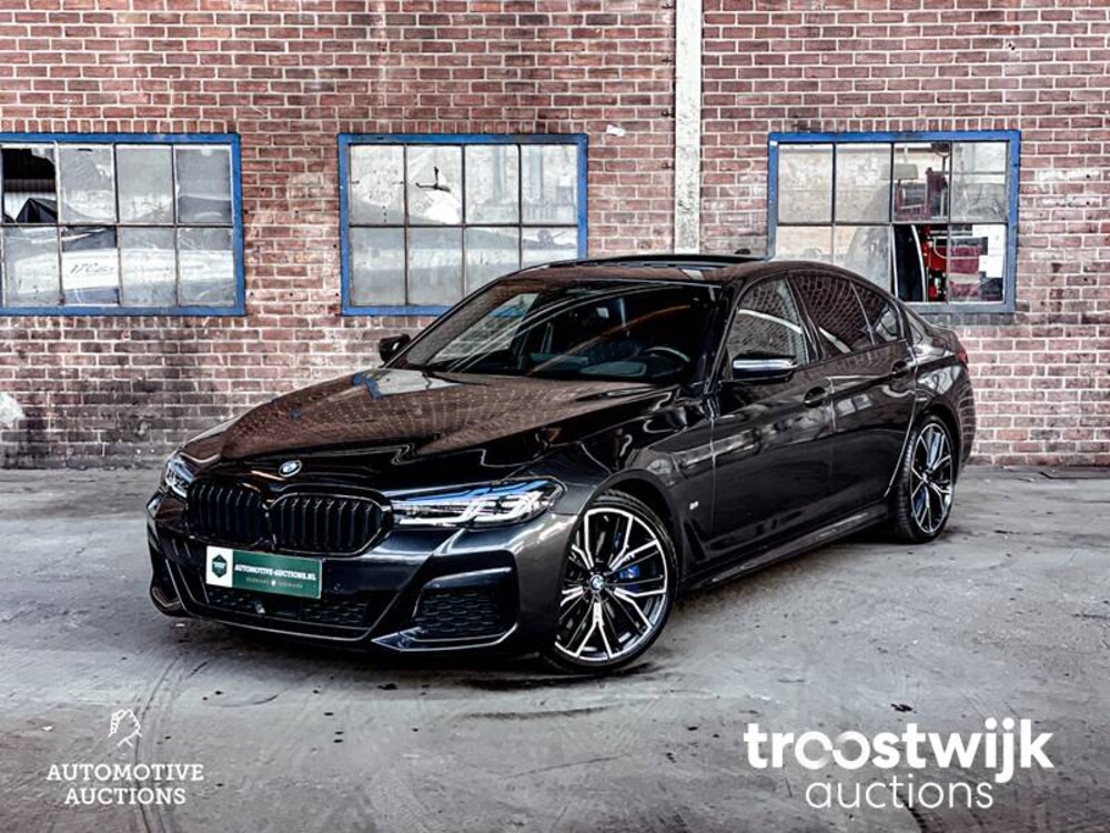 BMW 530d M-Pakket High Executive 5-serie -Orig. NL- Facelift 286pk 2021, K-747-SL -Fabrieksgarantie-
