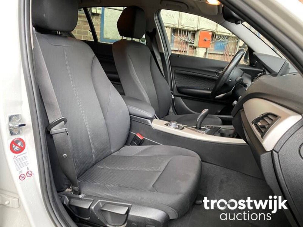 BMW 116d Business+ Auto