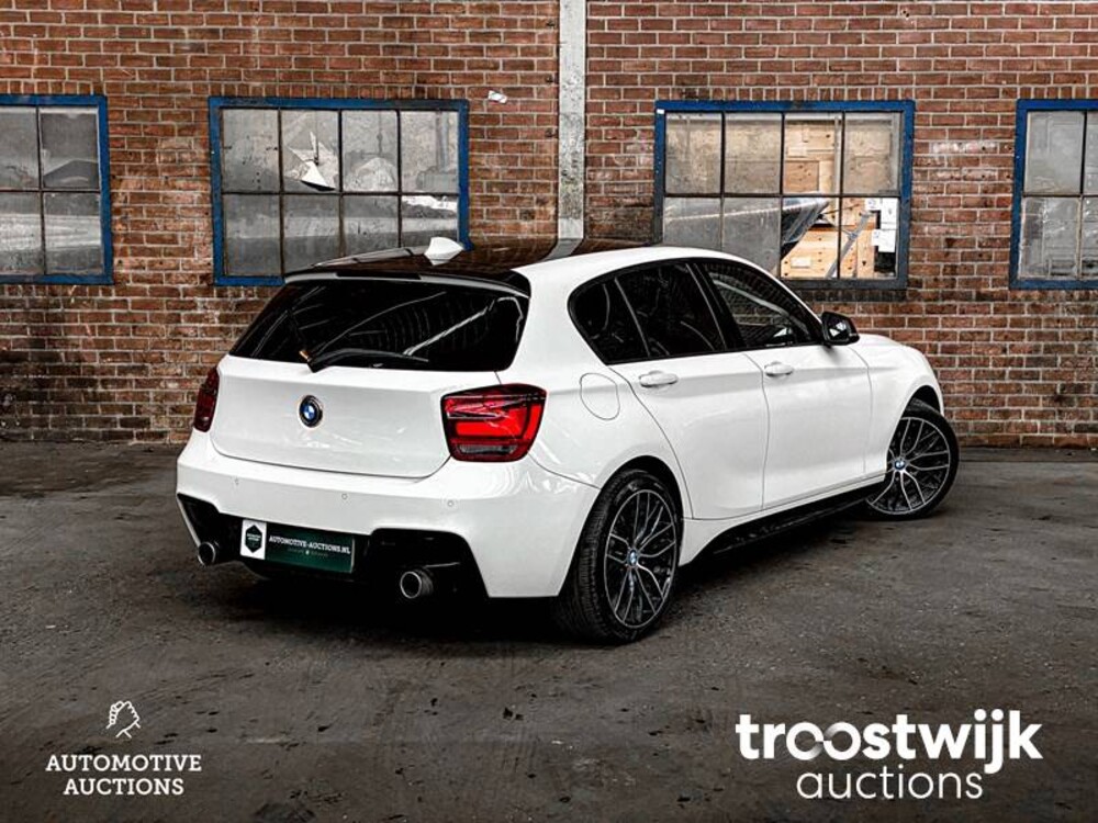 BMW 116d Business+ Auto