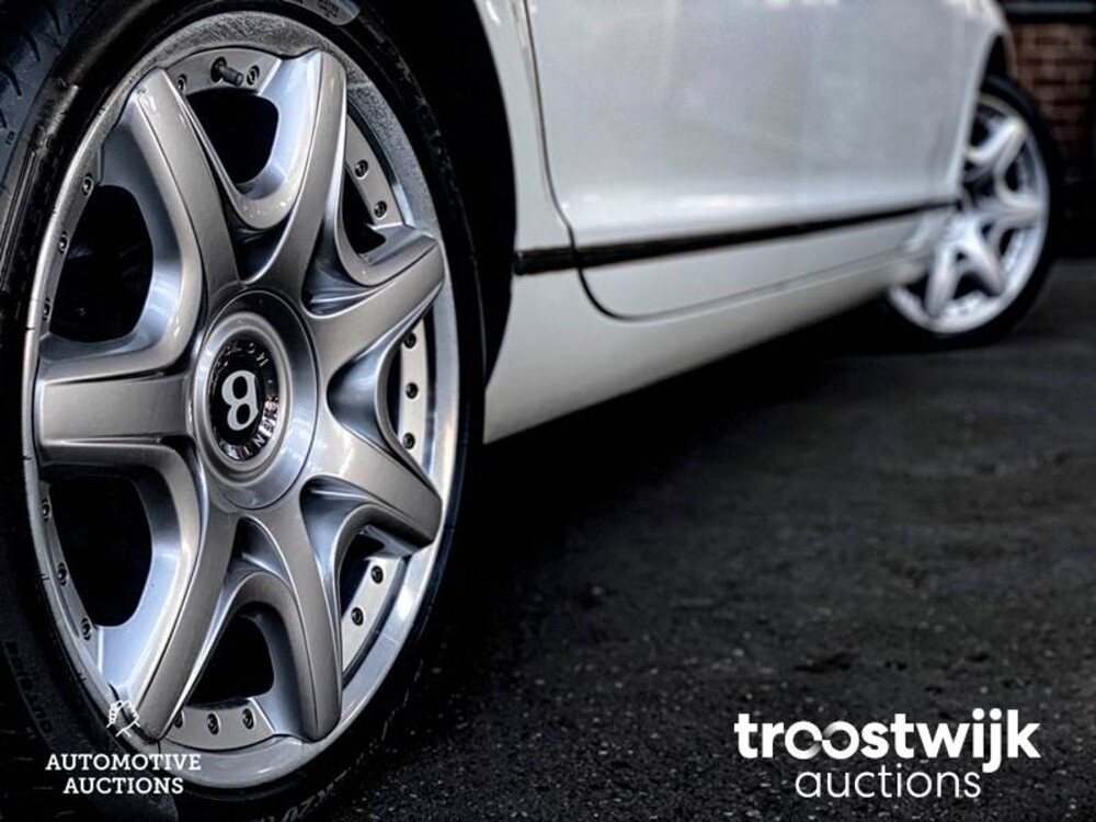 Bentley Continental Flying Spur 6.0 W12 Auto