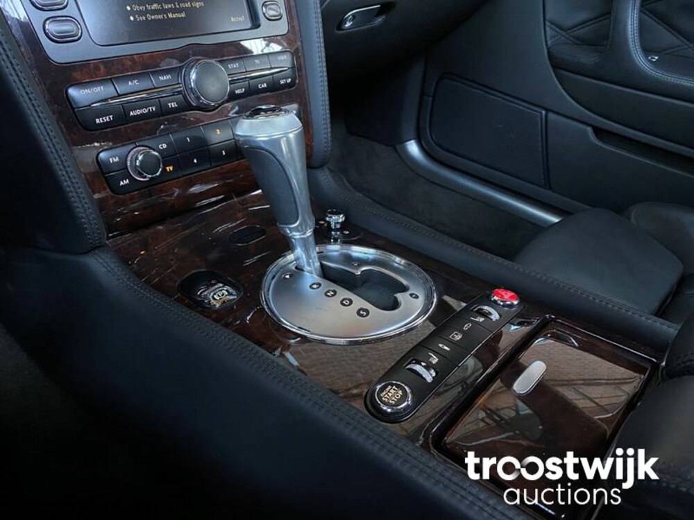 Bentley Continental Flying Spur 6.0 W12 Auto