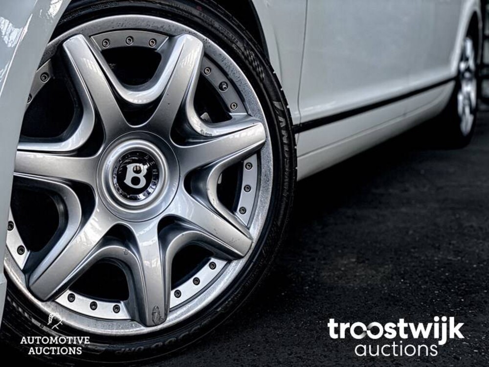 Bentley Continental Flying Spur 6.0 W12 Auto