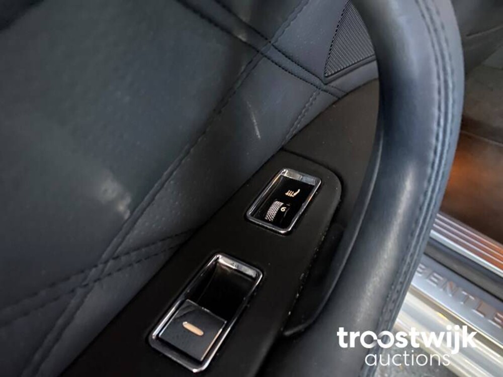 Bentley Continental Flying Spur 6.0 W12 Auto