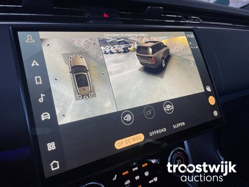 Land Rover Range Rover D350 First Edition Auto