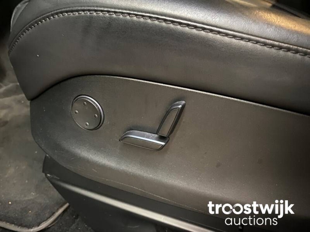 Tesla Model X 100D Auto