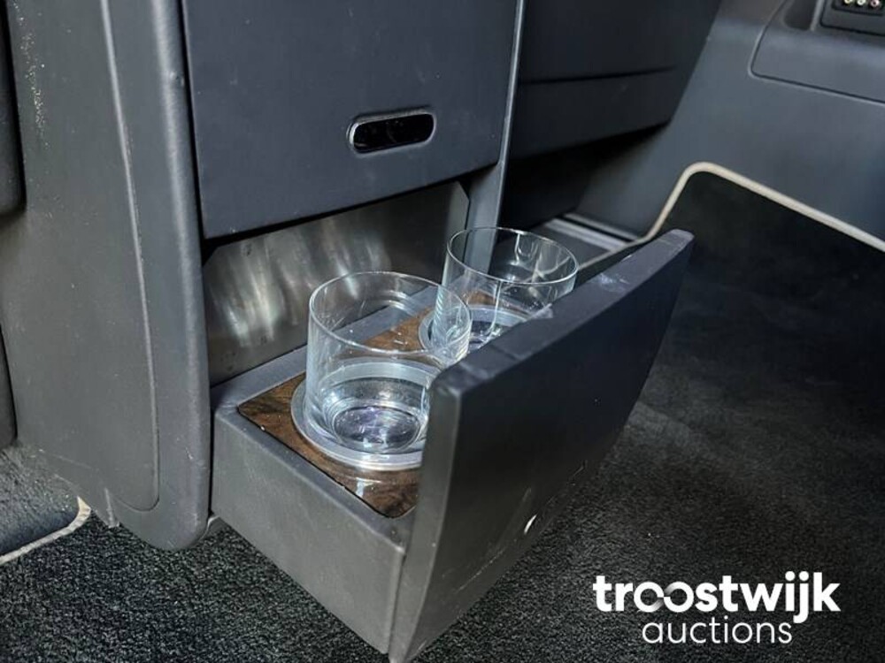 Volkswagen Transporter Luxe Multivan VIP TDI L1H1 Highline Auto