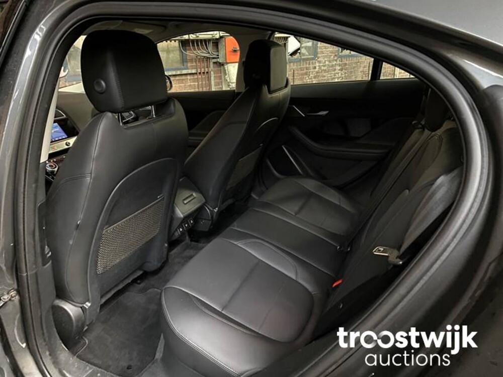 Jaguar I-PACE EV400 S 400pk 2018 -Orig. NL-, XG-095-P