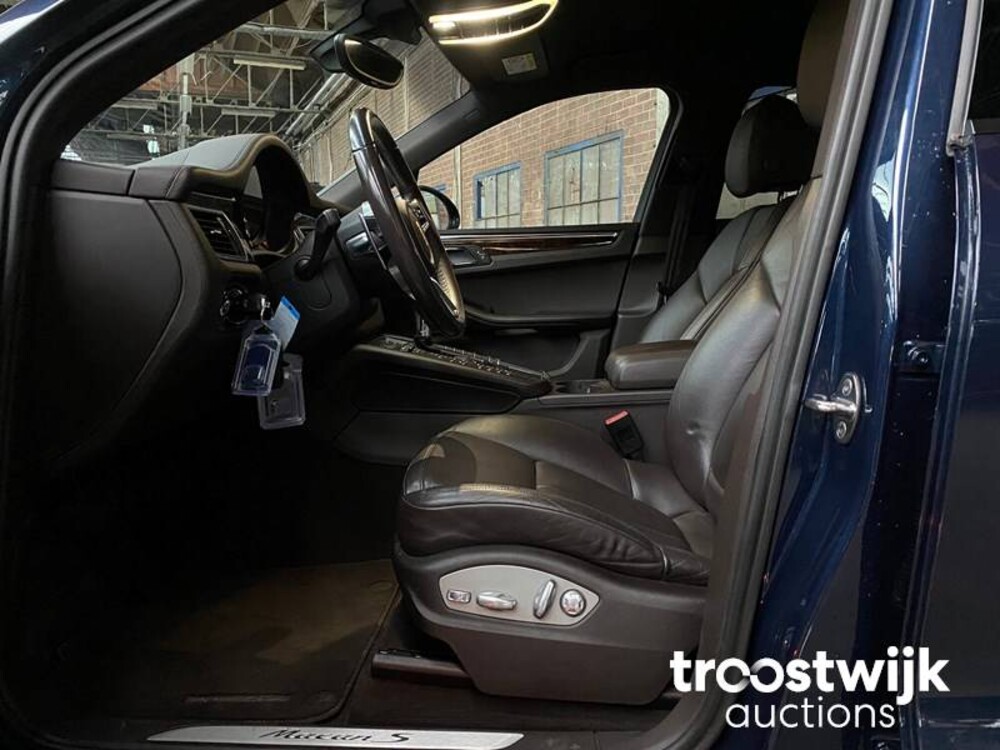 Porsche Macan S 3.0 V6 340pk 2014, K-288-NP