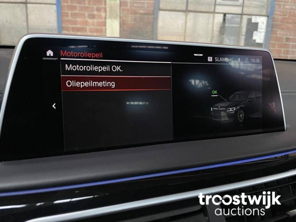 BMW M760Li xDrive High Executive Auto