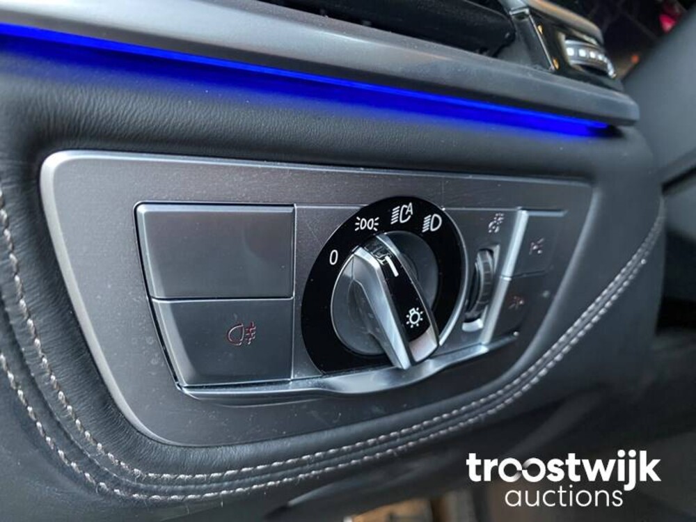 BMW M760Li xDrive High Executive Auto