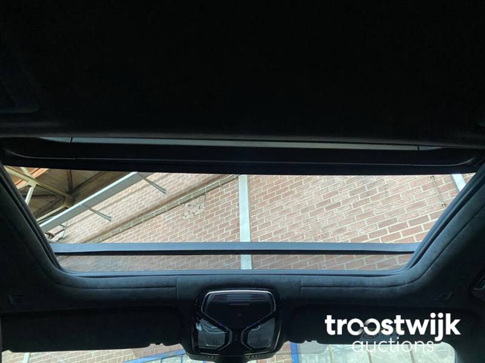 BMW M760Li xDrive High Executive Auto