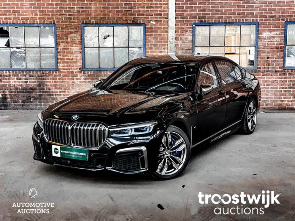 BMW M760Li xDrive High Executive Auto