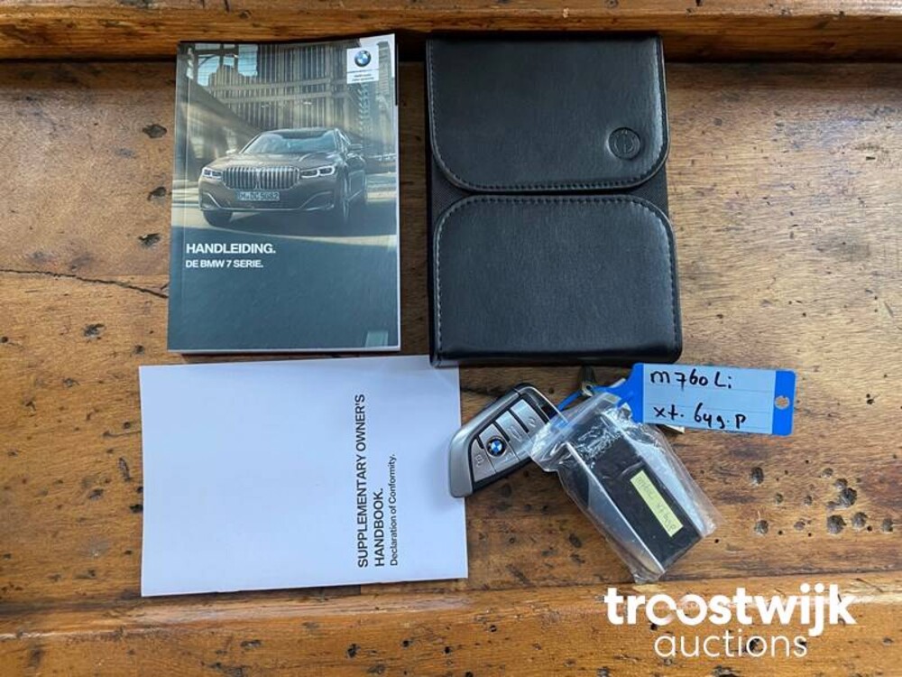 BMW M760Li xDrive High Executive Auto