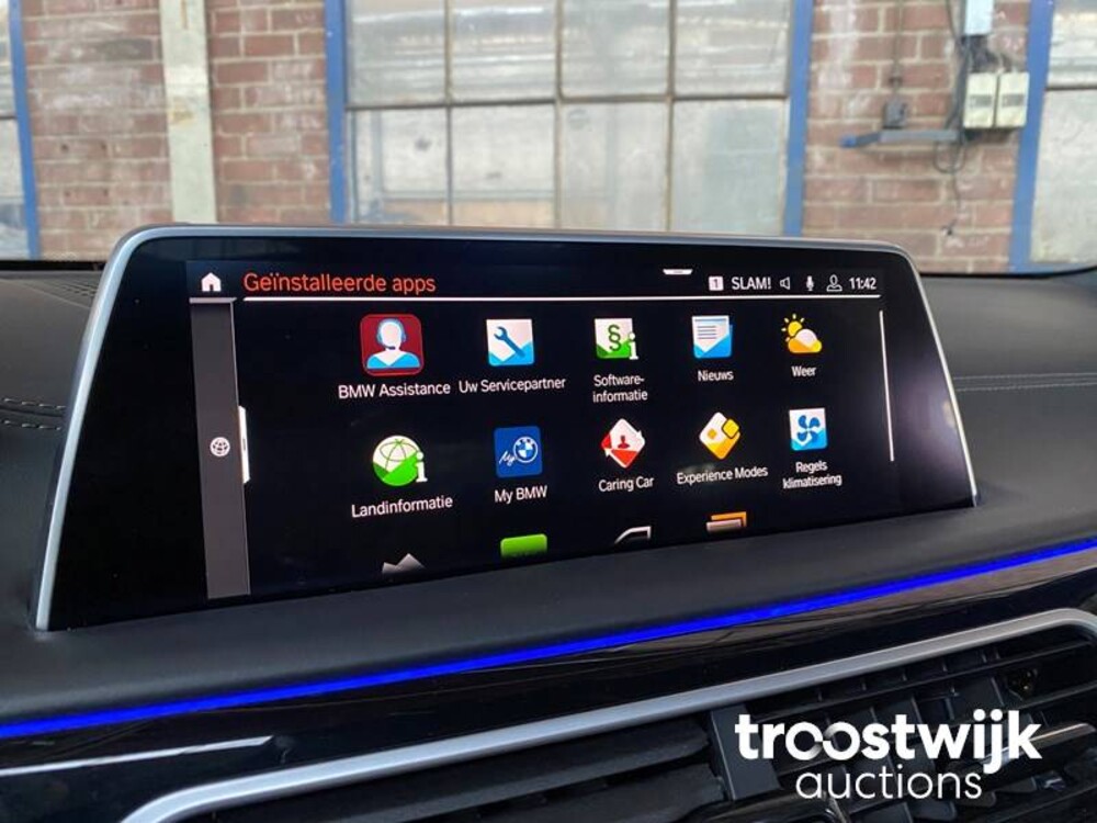 BMW M760Li xDrive High Executive Auto