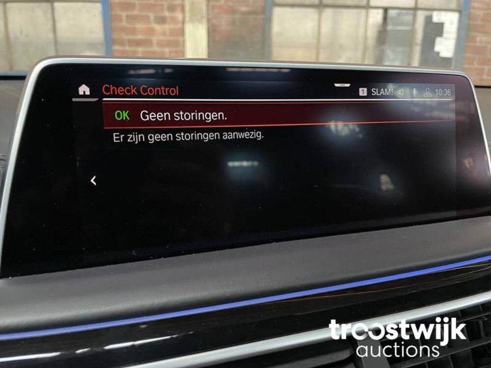 BMW M760Li xDrive High Executive Auto