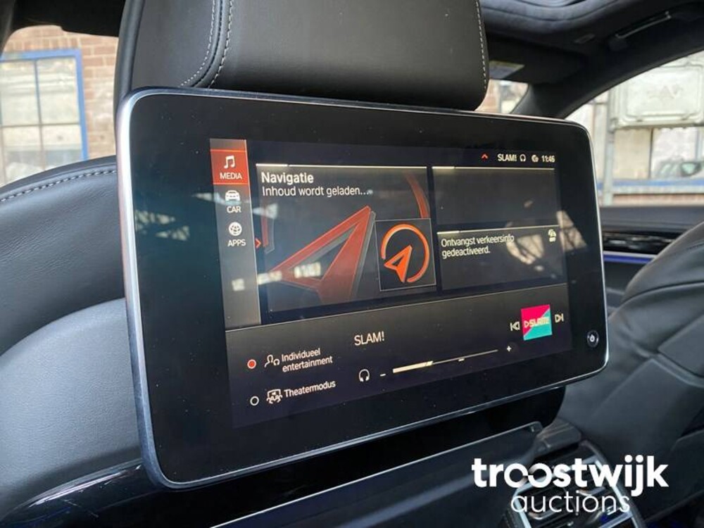 BMW M760Li xDrive High Executive Auto