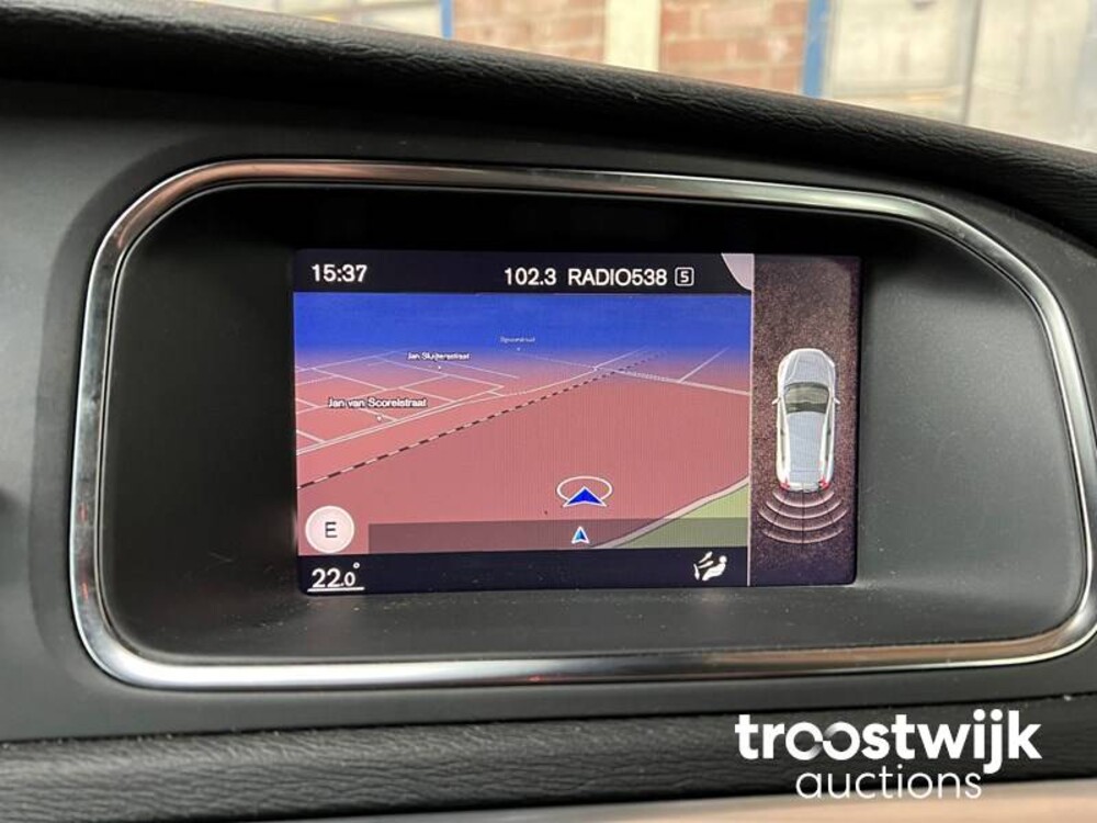 Volvo V40 Cross Country 2.0 D2 Edition FACELIFT -Orig. NL- 120pk 2018, TF-329-T