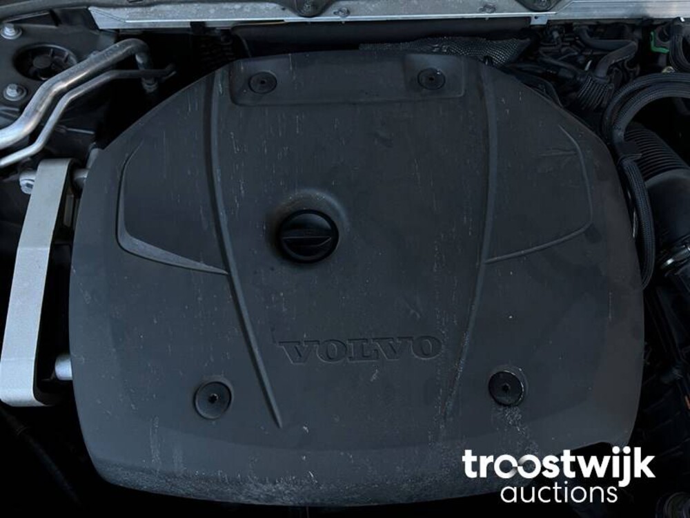 Volvo V90 R-Design 2.0 T4 Business Sport Auto