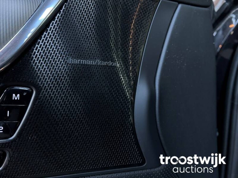 Volvo V90 R-Design 2.0 T4 Business Sport Auto