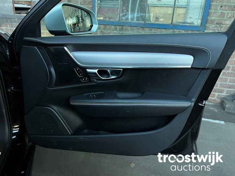 Volvo V90 R-Design 2.0 T4 Business Sport Auto