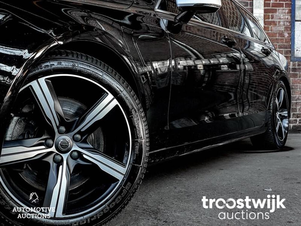 Volvo V90 R-Design 2.0 T4 Business Sport Auto
