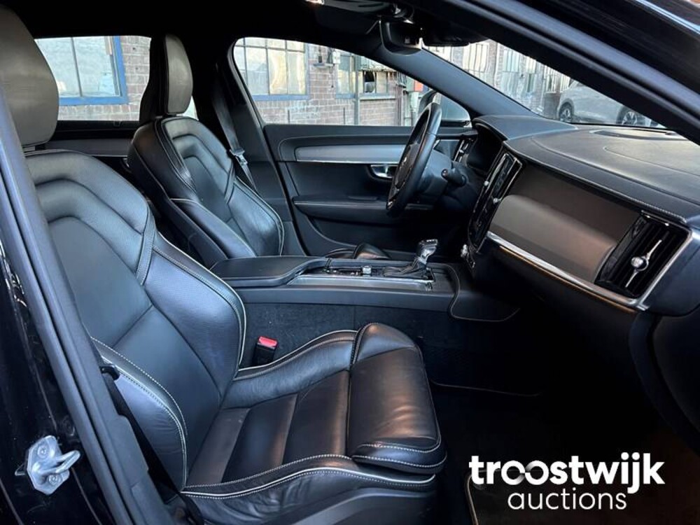 Volvo V90 R-Design 2.0 T4 Business Sport Auto