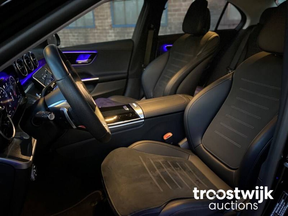 Mercedes-Benz C180 Mild Hybrid AMG Line Auto