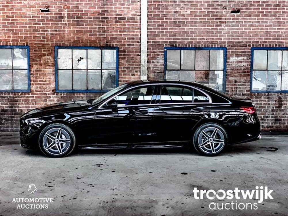 Mercedes-Benz C180 Mild Hybrid AMG Line Auto