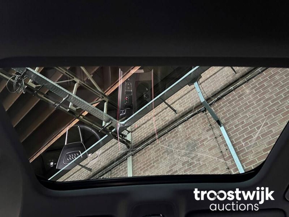 Audi A6 Avant 40 TDI Sport Auto