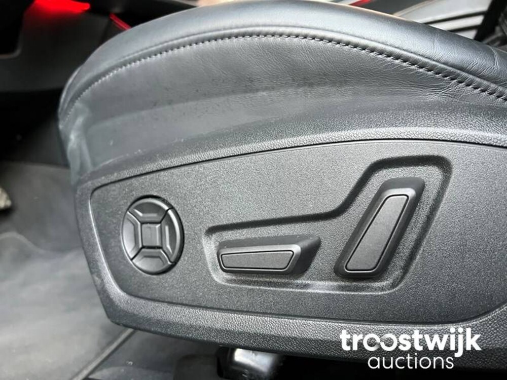 Audi A6 Avant 40 TDI Sport Auto