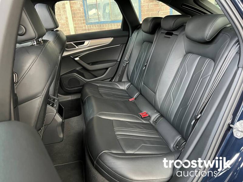 Audi A6 Avant 40 TDI Sport Auto