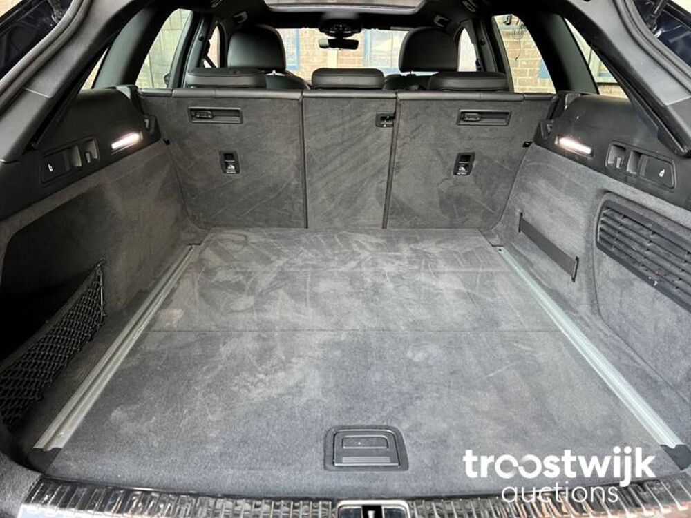 Audi A6 Avant 40 TDI Sport Auto