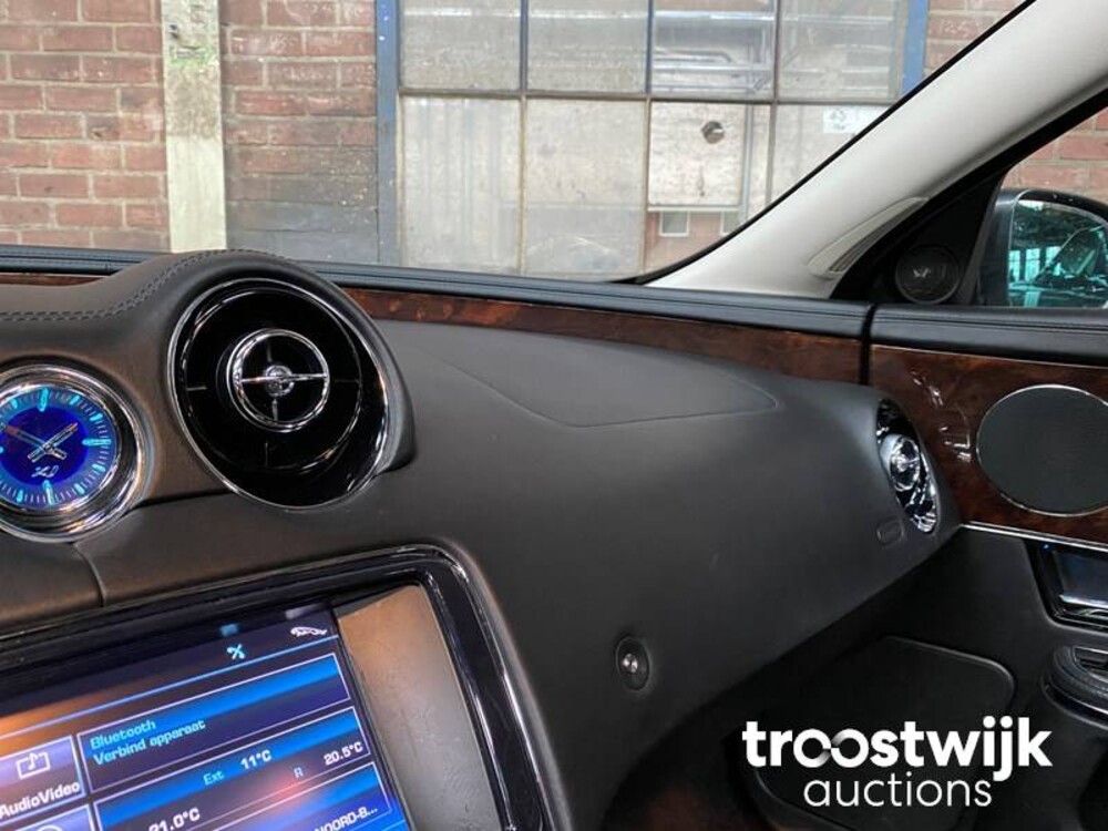 Jaguar XJ 5.0 V8 Premium Luxury LWB Auto