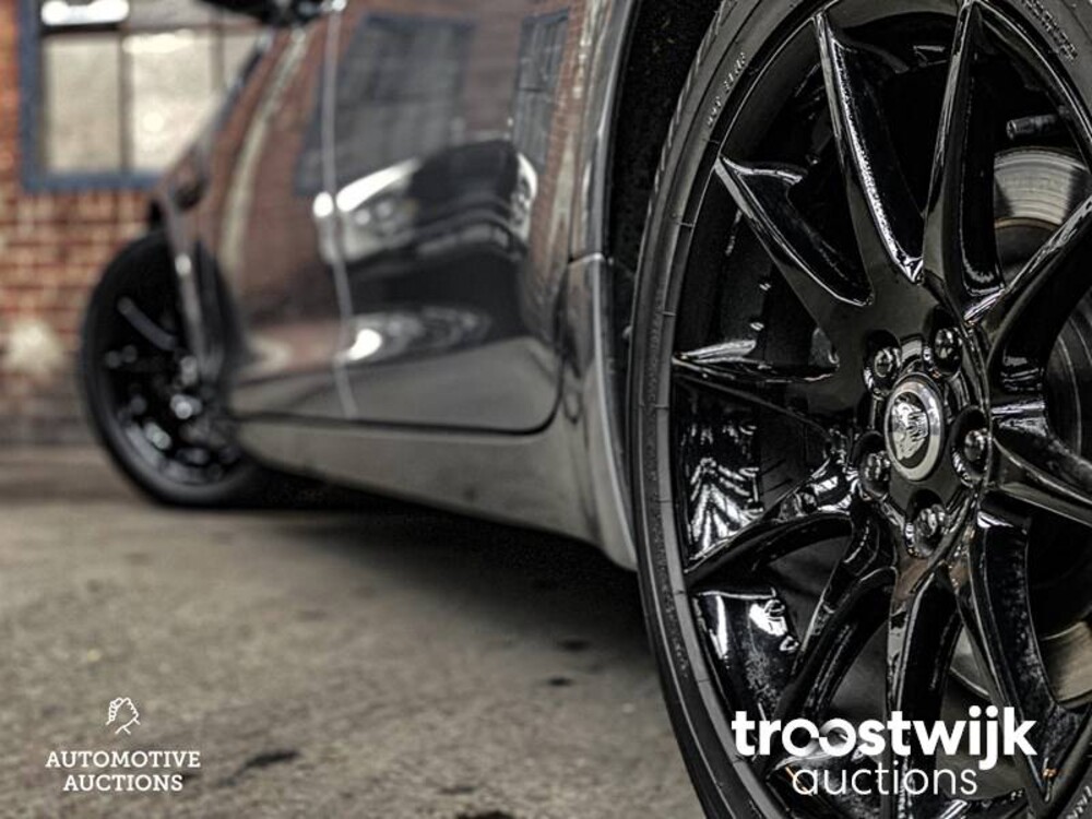 Jaguar XJ 5.0 V8 Premium Luxury LWB Auto