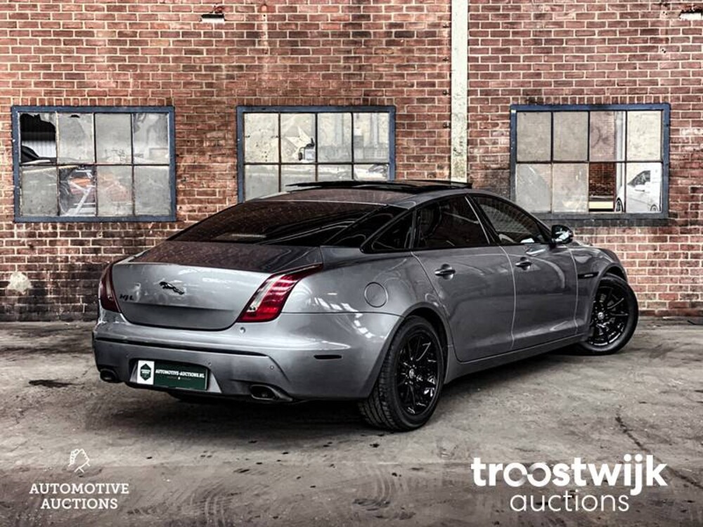 Jaguar XJ 5.0 V8 Premium Luxury LWB Auto