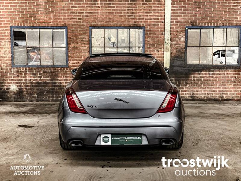 Jaguar XJ 5.0 V8 Premium Luxury LWB Auto