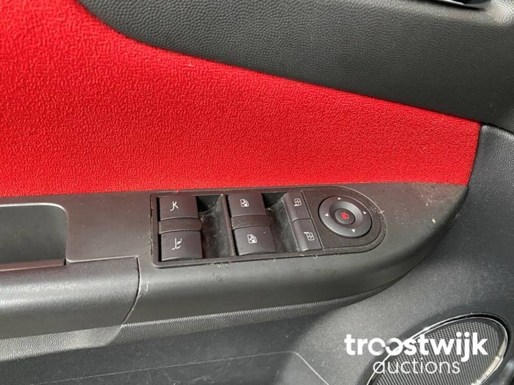 Opel Tigra TwinTop Cosmo Auto