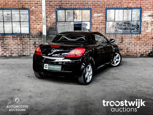 Opel Tigra TwinTop Cosmo Car