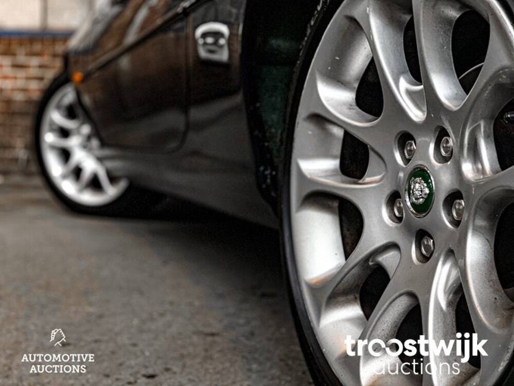 Jaguar XK8 4.0 V8 Convertible Auto