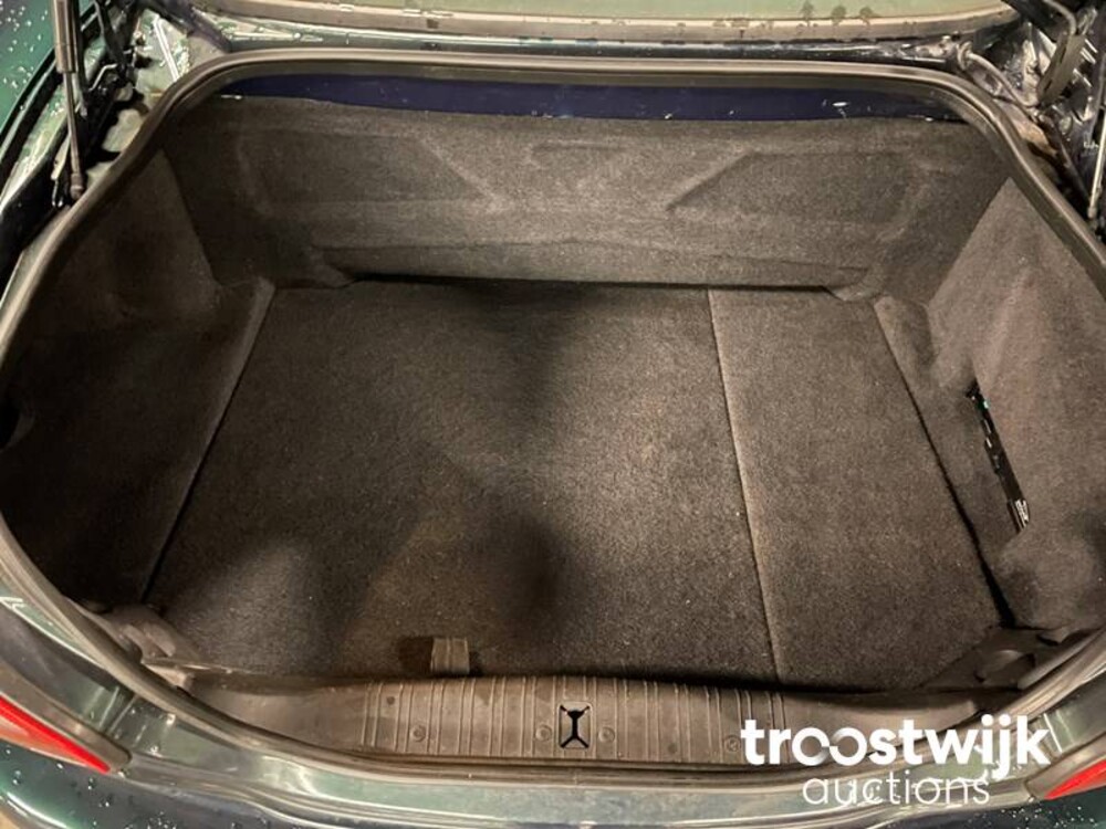 Jaguar XK8 4.0 V8 Convertible Auto