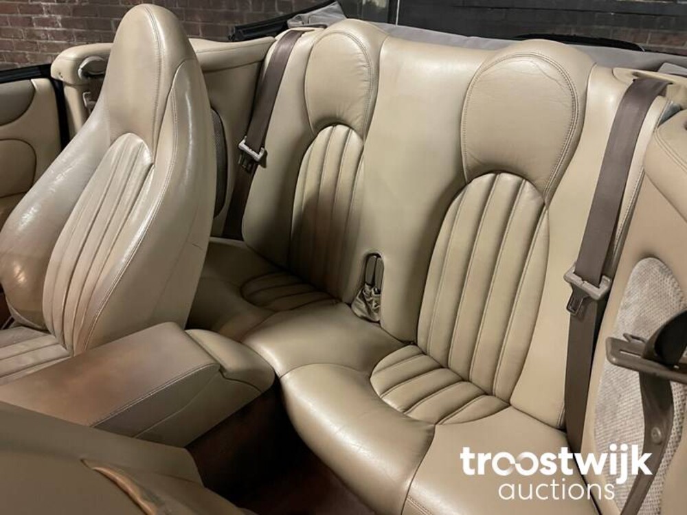 Jaguar XK8 4.0 V8 Convertible Auto