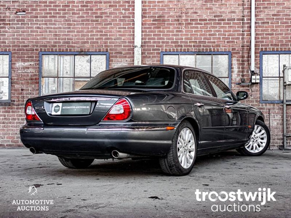 Jaguar XJ 3.5 V8 Executive Auto