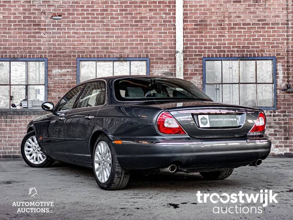 Jaguar XJ 3.5 V8 Executive Auto