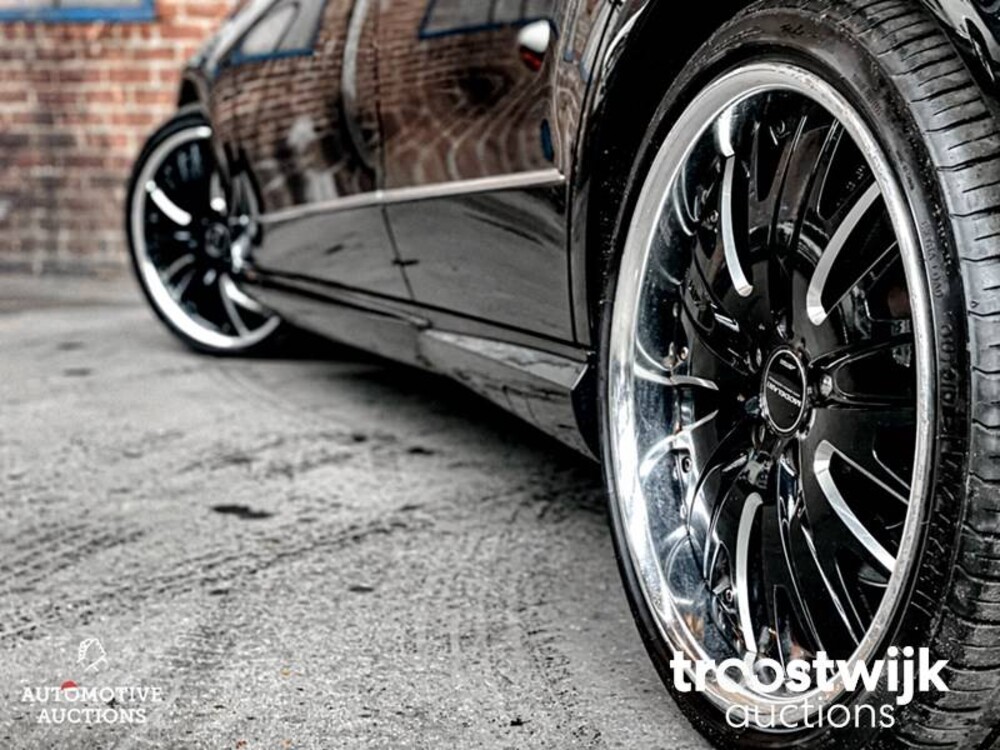 Mercedes-Benz E550 AMG 5.5 V8  Auto