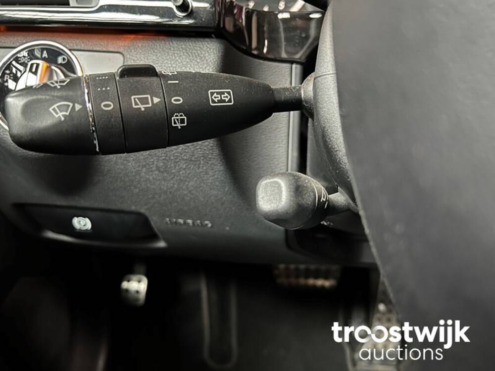 Mercedes-Benz E550 AMG 5.5 V8  Auto