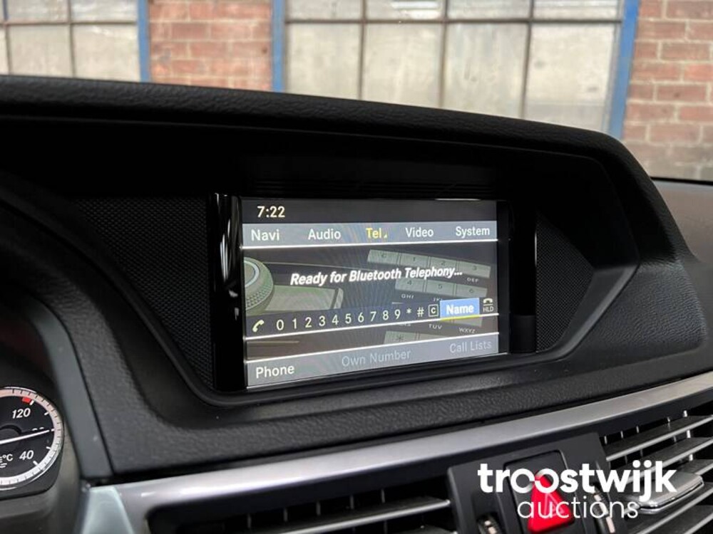 Mercedes-Benz E550 AMG 5.5 V8  Auto