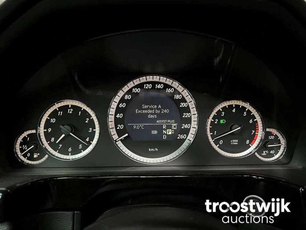 Mercedes-Benz E550 AMG 5.5 V8  Auto